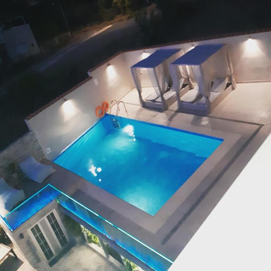 Panorama Pool Resort กาลามาตา ภายนอก รูปภาพ
